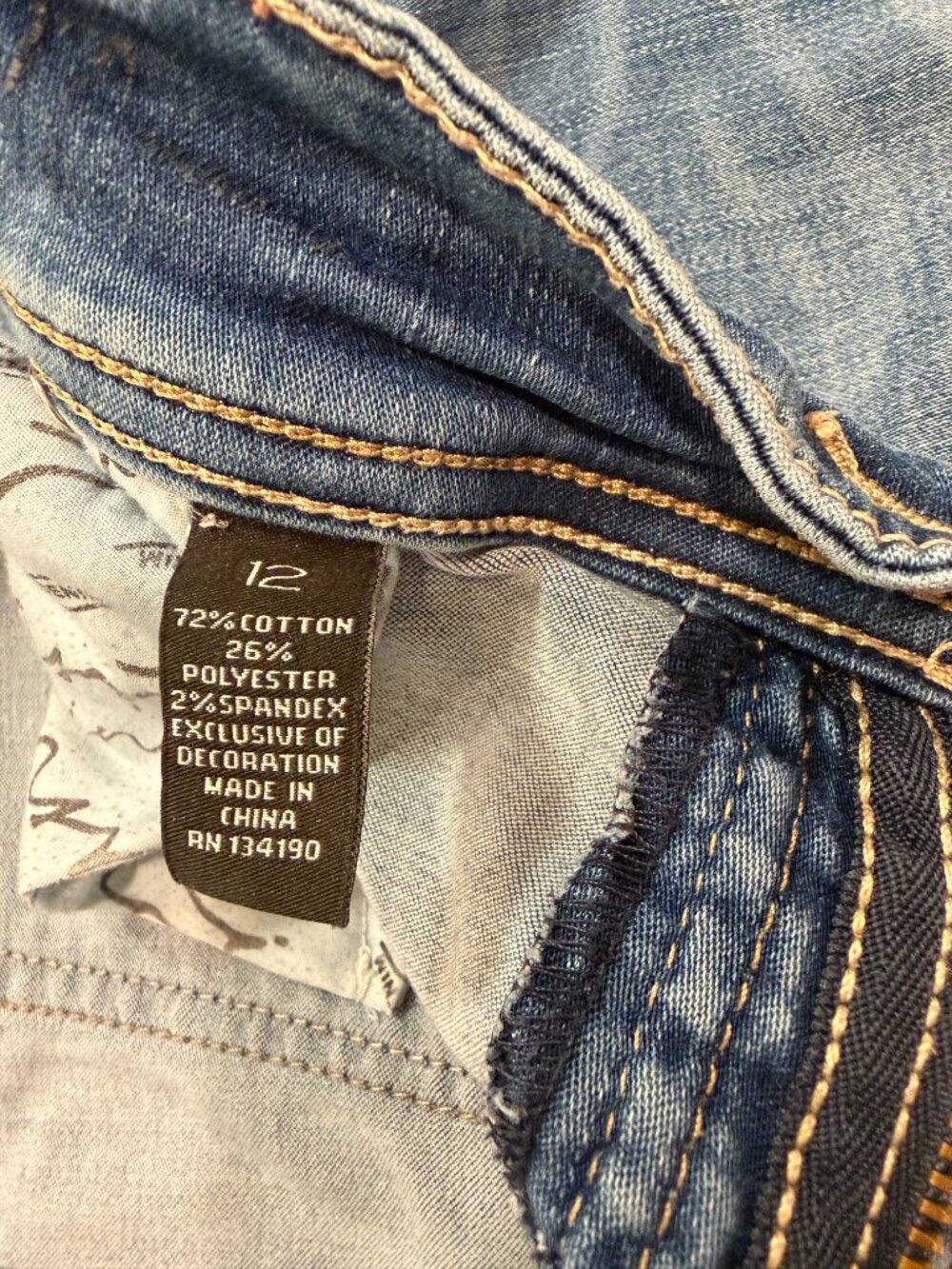 I.N.C. Jeans - Picture 4 of 6